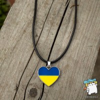 Кулон Серце України. Кольори прапор України . Колір срібло. На чорному шнурку